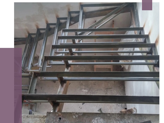 Демонтаж лестниц в Тихвине от 4590 руб. 