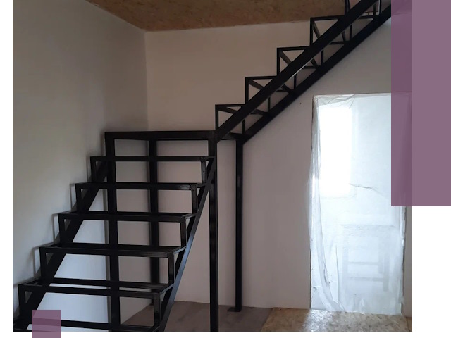 Ремонт металлических лестниц в Тихвине: быстро и надежно