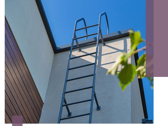 Лестницы на крышу в Тихвине — изготовление, монтаж, демонтаж