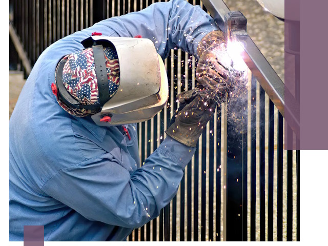 Демонтаж перил срочно и аккуратно в Тихвине