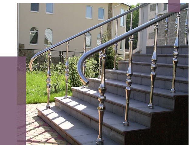 Перила для крыльца в Тихвине от 11474 руб. — монтаж ПРОЛЁТ-Тхв