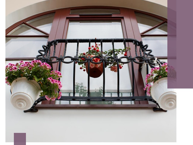 Изготовление и монтаж французских балконов в Тихвине