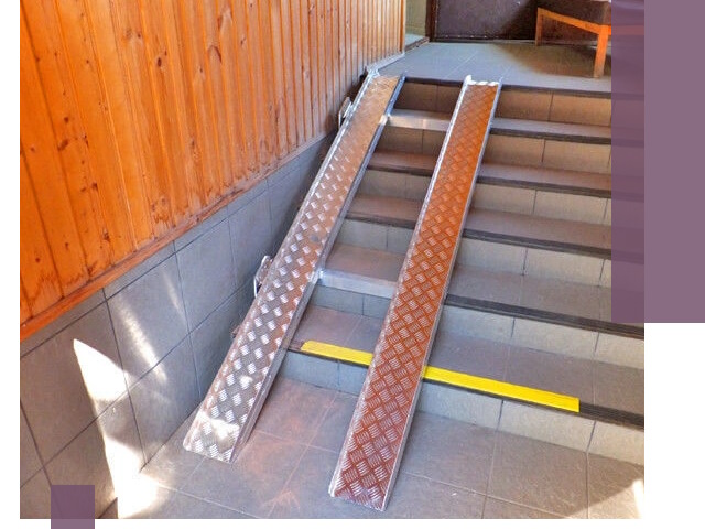 Складные пандусы под заказ и монтаж в Тихвине