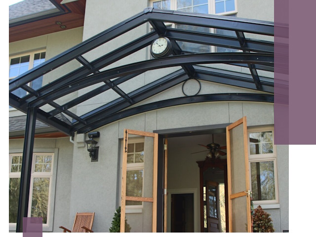 Изготовление и монтаж навесов и козырьков в Тихвине