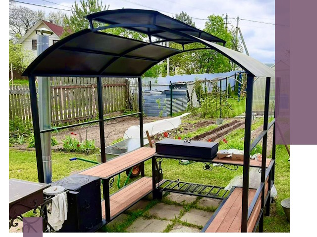 Навесы для барбекю в Тихвине: изготовление, монтаж и демонтаж