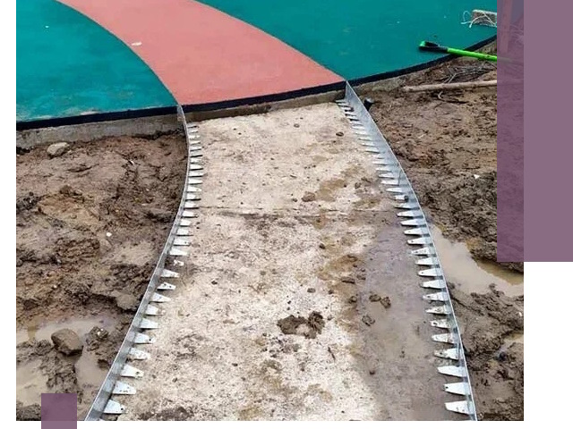 Металлические бордюры для дорожек в Тихвине — монтаж и изготовление